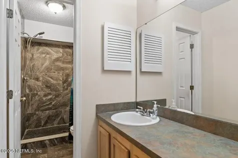8556 Shuter Court Jacksonville FL 32220
