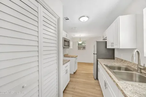 5736 Kinlock Court Jacksonville FL 32219