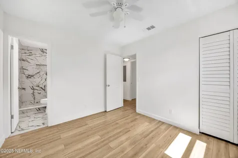 5736 Kinlock Court Jacksonville FL 32219