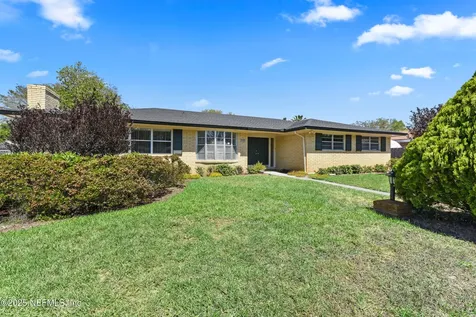 3383 Pickwick Drive S Jacksonville FL 32257