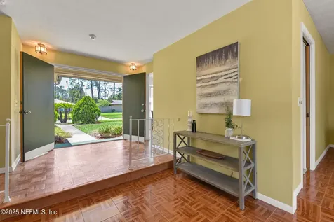 3383 Pickwick Drive S Jacksonville FL 32257