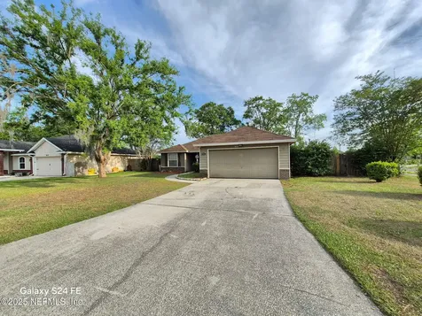 8638 Devoe Street N Jacksonville FL 32220