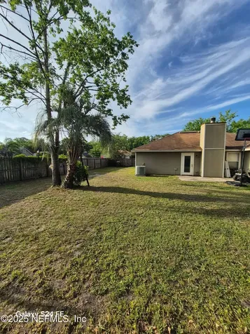 8638 Devoe Street N Jacksonville FL 32220