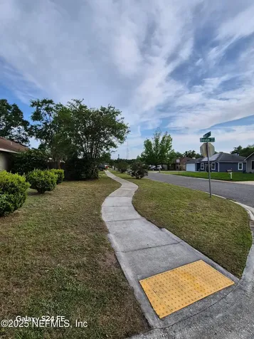 8638 Devoe Street N Jacksonville FL 32220