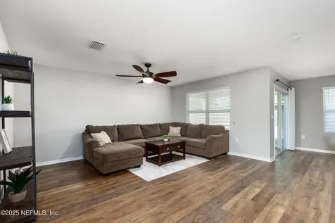 19533 NW 229th Street High Springs FL 32643