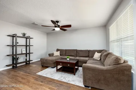 19533 NW 229th Street High Springs FL 32643