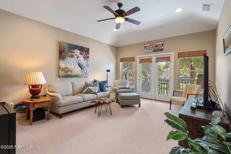 908 Cavanaugh Drive Jacksonville FL 32259