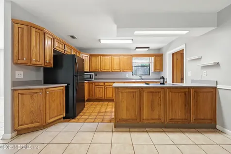 1845 Hawaii Drive E Jacksonville FL 32246