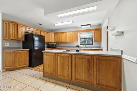 1845 Hawaii Drive E Jacksonville FL 32246