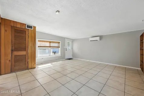 1845 Hawaii Drive E Jacksonville FL 32246