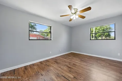 1845 Hawaii Drive E Jacksonville FL 32246
