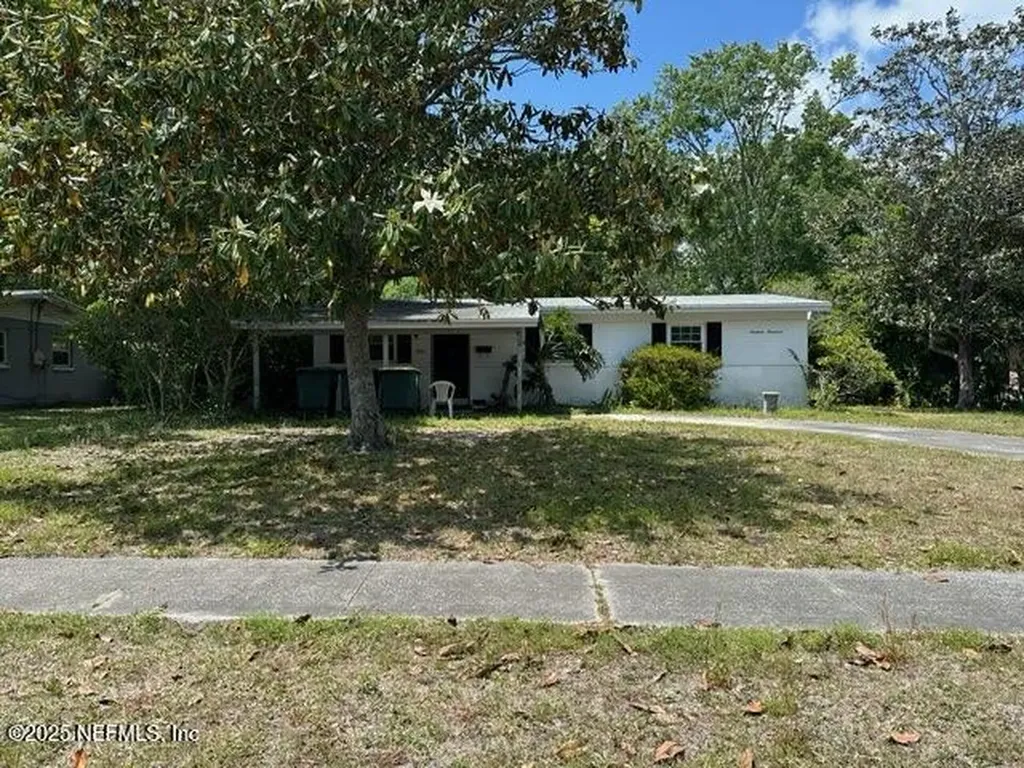 1900 Kusaie Drive Jacksonville FL 32246