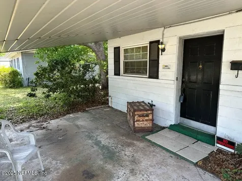 1900 Kusaie Drive Jacksonville FL 32246