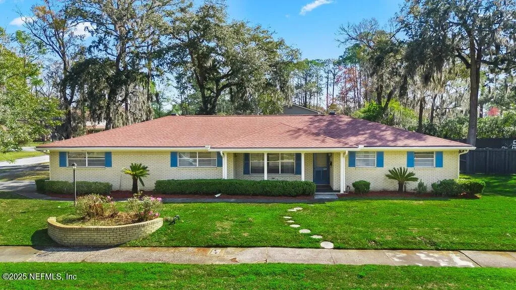 8427 Brierwood Road Jacksonville FL 32217
