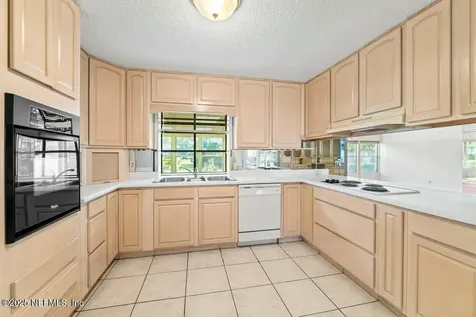 8427 Brierwood Road Jacksonville FL 32217
