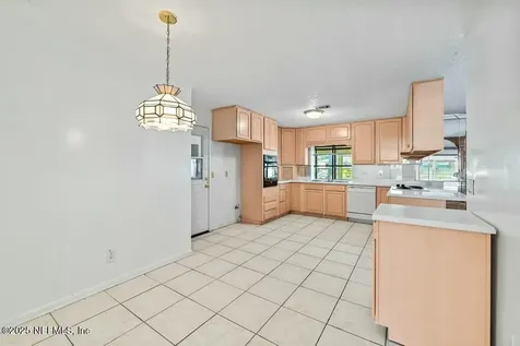 8427 Brierwood Road Jacksonville FL 32217