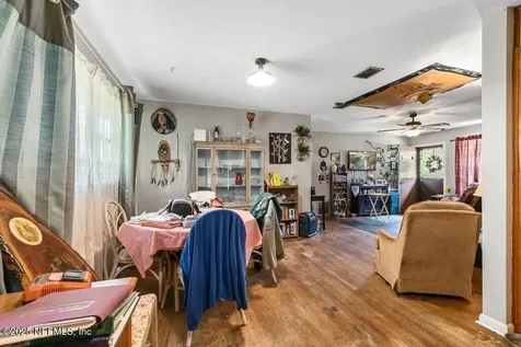 2860 Charme Drive Jacksonville FL 32277