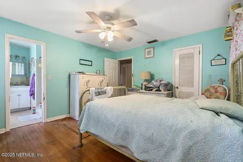 2860 Charme Drive Jacksonville FL 32277
