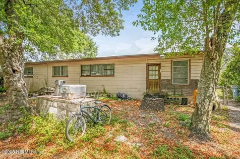 2860 Charme Drive Jacksonville FL 32277