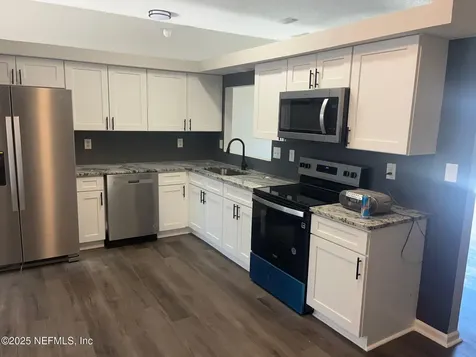 8723 Tristan Drive Jacksonville FL 32210