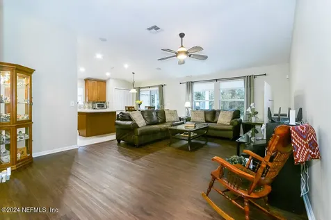 816 Bonaparte Landing Boulevard Jacksonville FL 32218