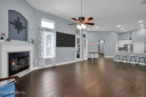 6166 White Tip Road Jacksonville FL 32258