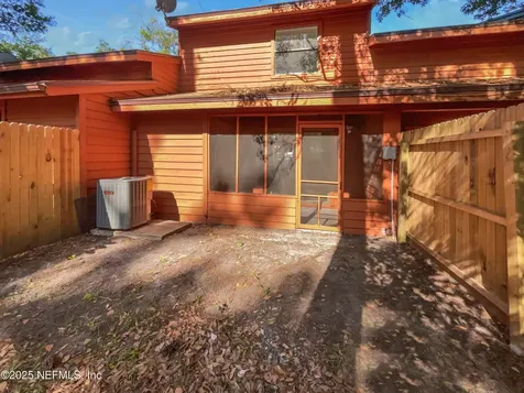 4543 Melissa Court W Jacksonville FL 32210