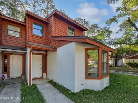 4543 Melissa Court W Jacksonville FL 32210