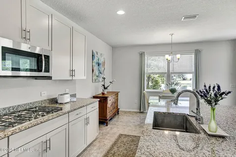 12424 Shady Bridge Trail Jacksonville FL 32258