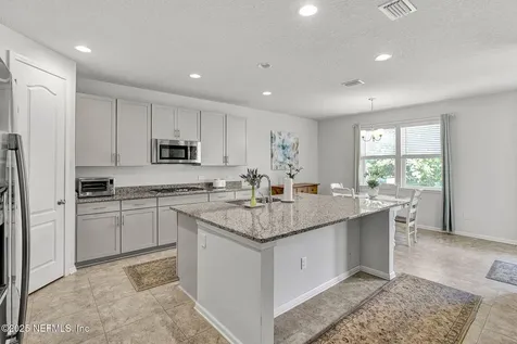 12424 Shady Bridge Trail Jacksonville FL 32258