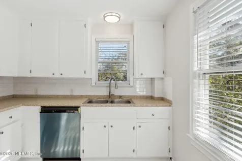 1407 Dancy Street Jacksonville FL 32205