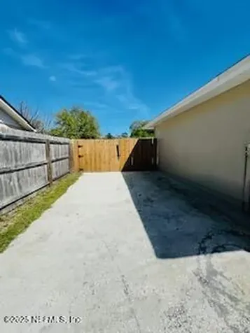2421 Sharon Lake Drive Jacksonville FL 32210