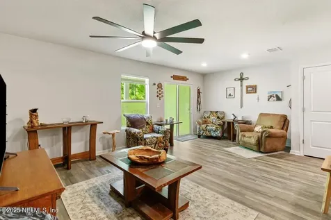 45284 Red Brick Drive Callahan FL 32011