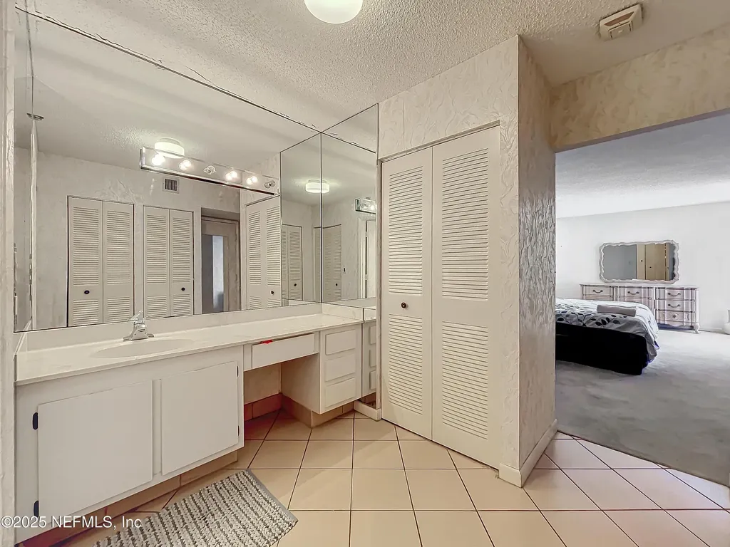 20225 NE 34th Court Miami FL 33810