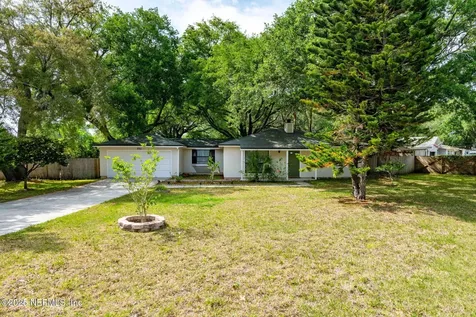556 San Pablo Road N Jacksonville FL 32225