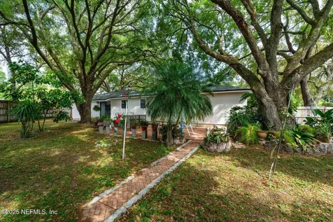 556 San Pablo Road N Jacksonville FL 32225