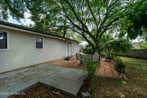 556 San Pablo Road N Jacksonville FL 32225