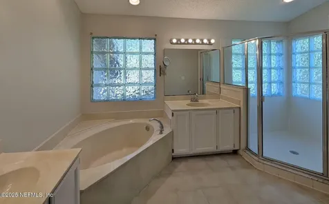10257 Triple Crown Avenue Jacksonville FL 32257
