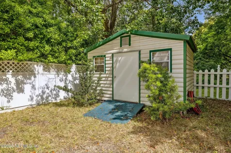 2926 Oak Street Jacksonville FL 32205