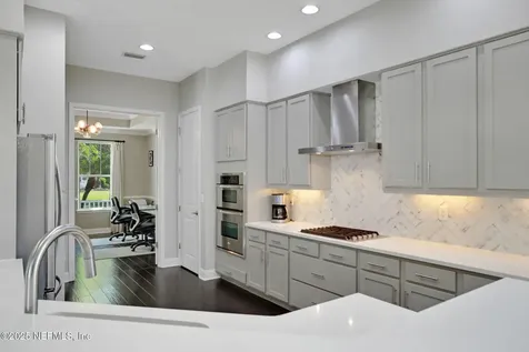180 Pelican Pointe Road Ponte Vedra FL 32081