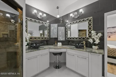 9835 SW 80th Place Hampton FL 32044