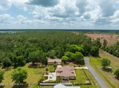 9835 SW 80th Place Hampton FL 32044