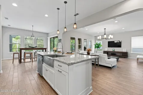 577 Southern Oak Drive Ponte Vedra FL 32081
