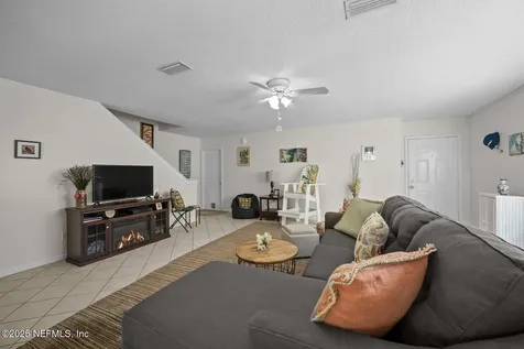 632 Stocks Street Atlantic Beach FL 32233