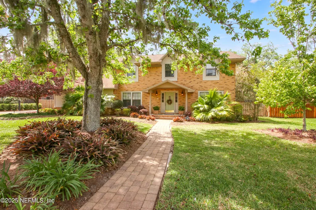 4480 Oak Bay Drive W Jacksonville FL 32277
