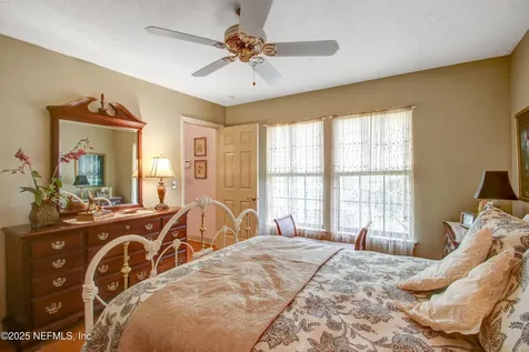4480 Oak Bay Drive W Jacksonville FL 32277