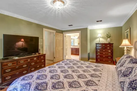 4480 Oak Bay Drive W Jacksonville FL 32277