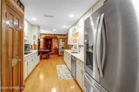 4480 Oak Bay Drive W Jacksonville FL 32277
