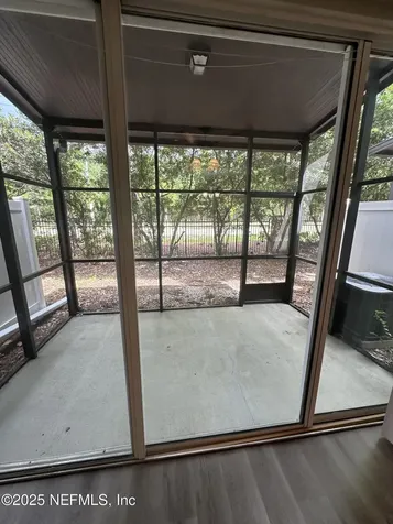 3104 Hollow Tree Court Jacksonville FL 32216