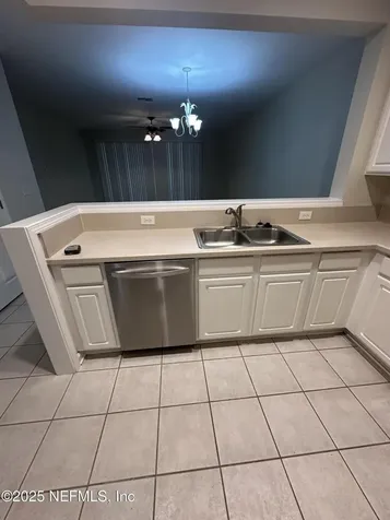 3104 Hollow Tree Court Jacksonville FL 32216